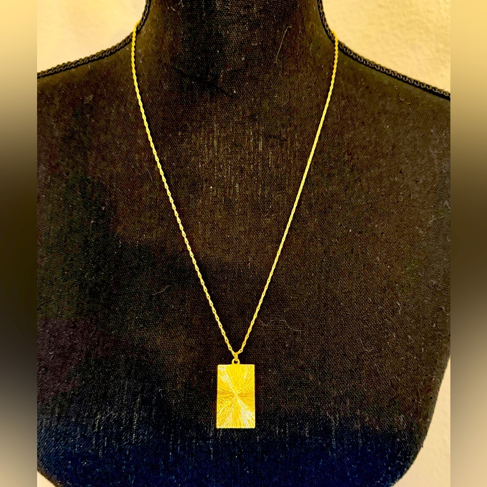 Uncommon James Starburst Pendant Necklace NWT